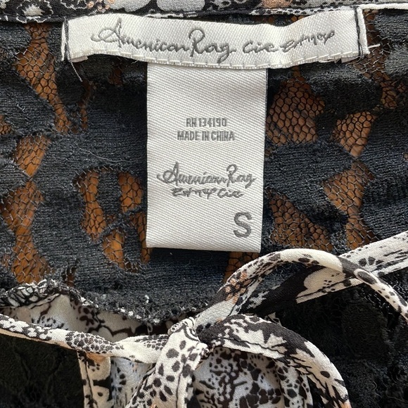 american Rag Black White Top S - Picture 6 of 6